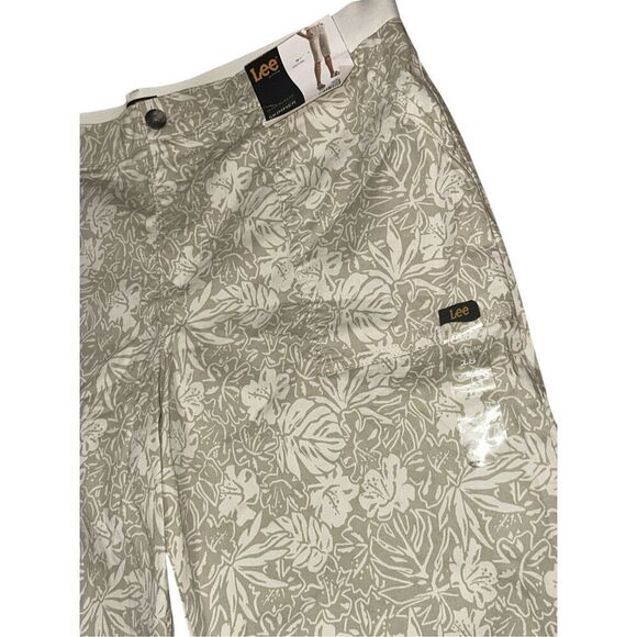 NEW WITH TAGS LEE relaxed fit mid rise waist skimmer ECRU FLORAL Khaki STYLE CAP - Picture 2 of 10